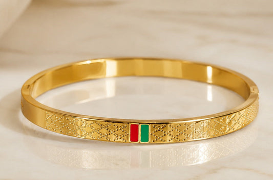 Luxury Stainless Steel Gold Engraved Bangle Bracelet for Women